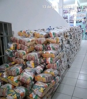 Prefeitura de Jacuípe distribui cestas para população afetada pelas chuvas
