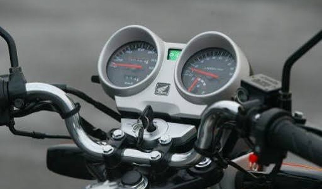 Duas motocicletas são roubadas em menos de três horas em Arapiraca