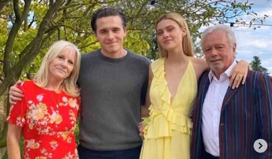 Victoria Beckham quase anunciou noivado do filho antes dele