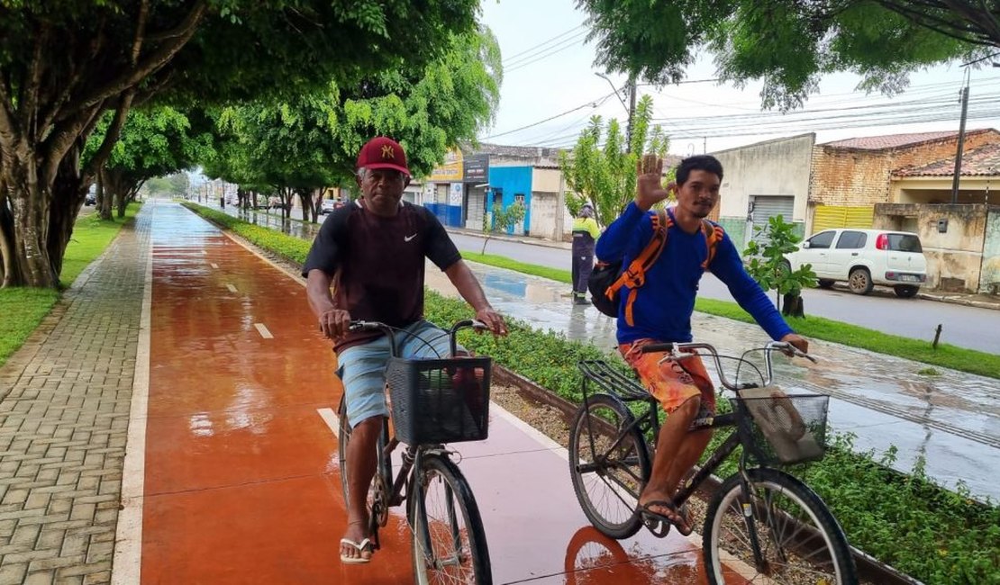 Em Arapiraca, ciclovia do trabalhador garante segurança no trânsito e melhora a autoestima da população