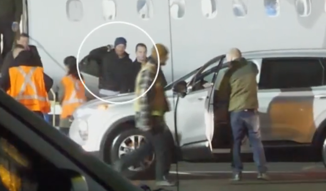 Príncipe Harry chega ao Canadá e se prepara para viver longe da realeza