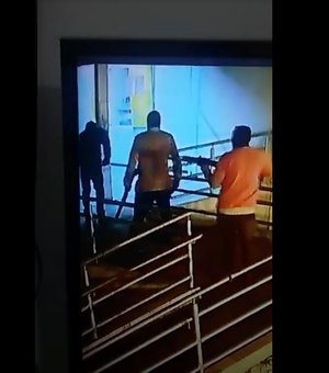 [Vídeo] Imagens de assaltantes da agência bancária em Traipu são divulgadas pela PC