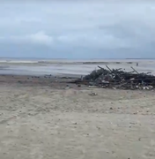 Cadáver não identificado é encontrado na praia da Avenida, em Maceió