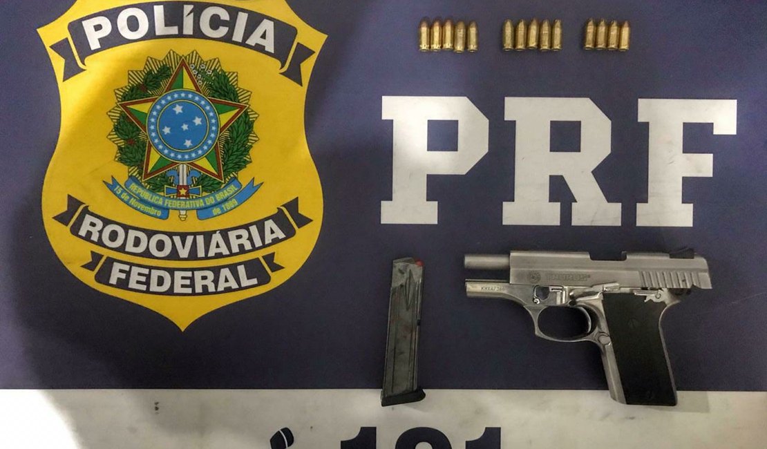 PRF detém homem por porte ilegal de arma de fogo na BR-101