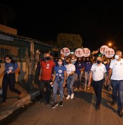 Tarcizo Freire, candidato a prefeito de Arapiraca, ouve demandas dos moradores no bairro Cacimbas