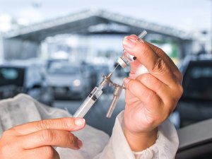 Vacinação da Covid-19 com a Pfizer Bivalente será feita em dois locais na capital