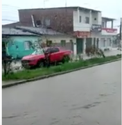 [Vídeo] Chuvas deixam ruas alagadas em São Miguel dos Campos 