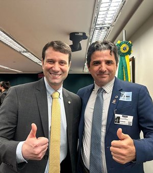 Daniel Barbosa e Odilon Auto debatem situação dos pós-graduandos em audiência na Comissão de Educação