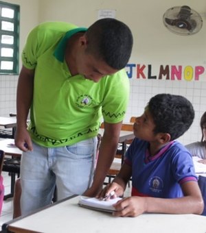 Suspenso edital de contratação de professores para atuar em escolas indígenas