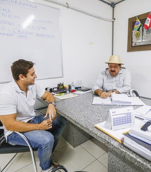 Unidade Básica de Saúde: prefeito Gilberto Gonçalves assina ordem de serviço para início das obras