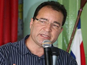 Ex-prefeito de Igaci pode trocar Arthur Lira por Daniel Barbosa para deputado federal