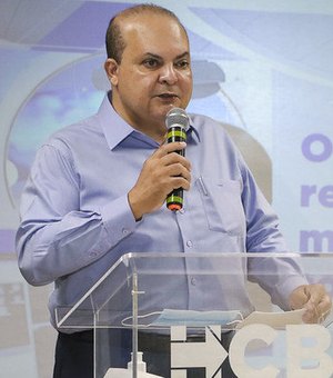 Moraes decide afastar o governador Ibaneis Rocha, do Distrito Federal, por 90 dias