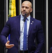 Alexandre de Moraes nega pedidos da defesa e mantém Daniel Silveira preso