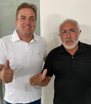 Oposição em Delmiro Gouveia lança nome de Padre Eraldo para disputa contra Ziane Costa