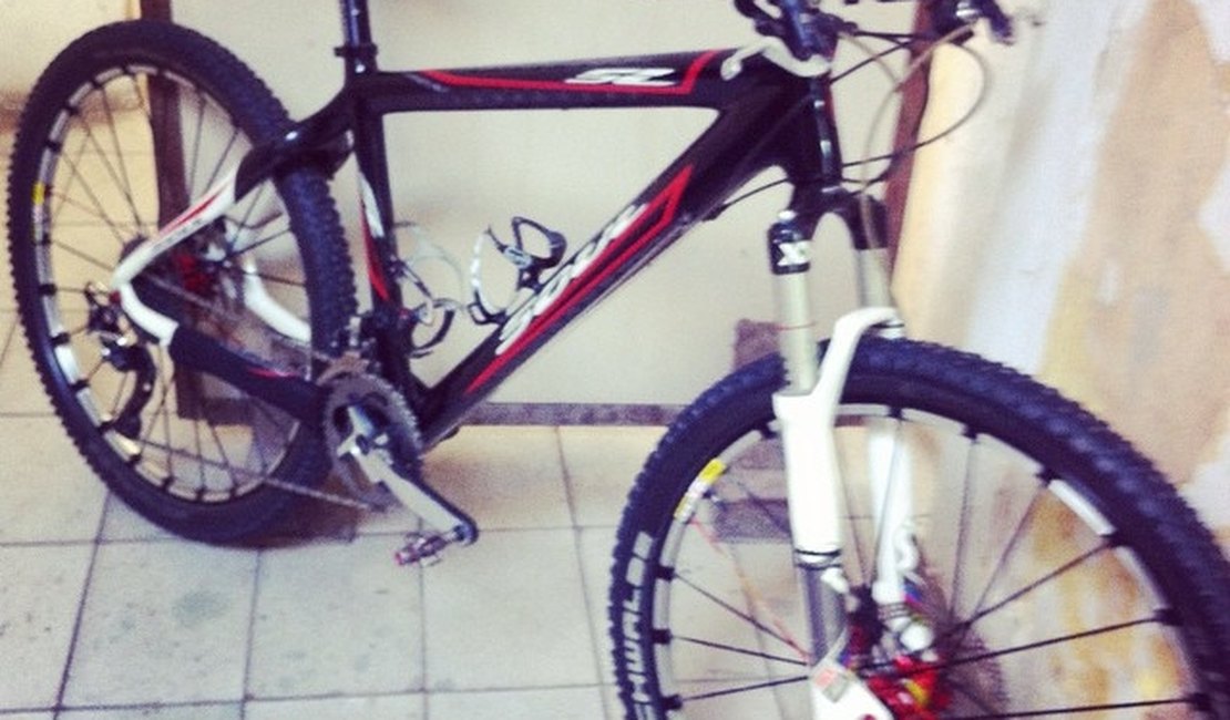 Homens armados roubam bicicleta de campeã de ciclismo em Coqueiro Seco