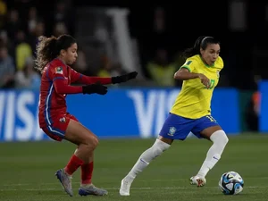 Ary Borges brilha, Brasil bate Panamá com tranquilidade e assume liderança do grupo na Copa do Mundo feminina