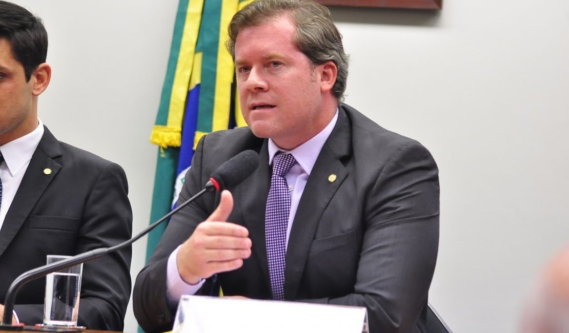 Marx Beltrão apela para que decisão da Justiça do RJ que agiliza pagamento de Auxílio Emergencial se estenda para todo o Brasil