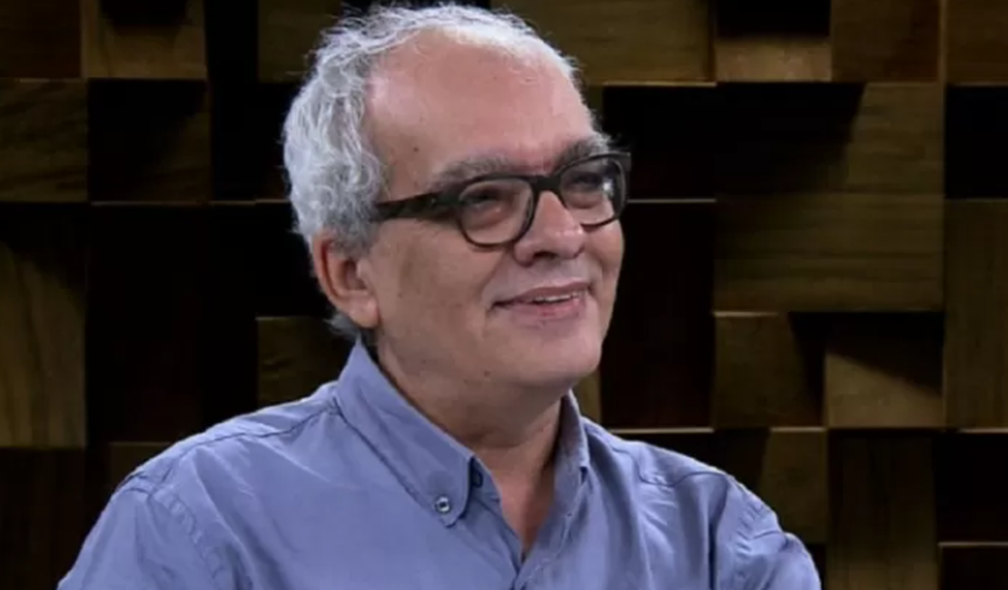 Morre o escritor e jornalista Artur Xexéo, aos 69 anos, no Rio