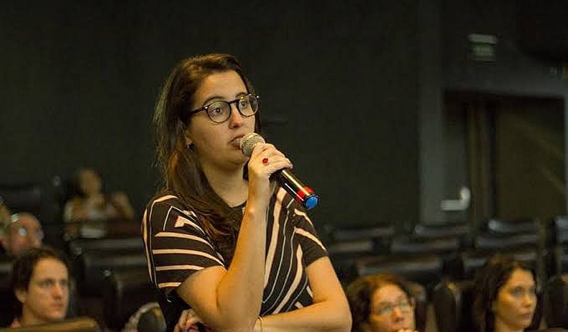 Com Ancine esvaziada, Bolsonaro nomeia diretora interina