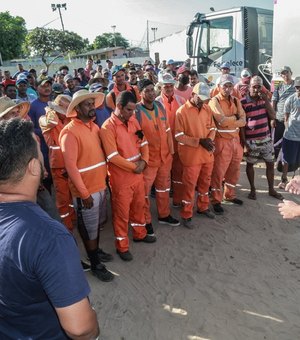 Programa Fortalece Alagoas entrega veículos para Secretaria de Serviços Públicos de Penedo