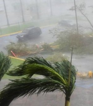Passagem do furacão Maria em Porto Rico deixa internet lenta no Brasil