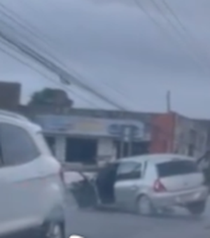 Motorista com supostos sinais de embriaguez sofre acidente na Via Expressa na manhã deste sábado, em Maceió