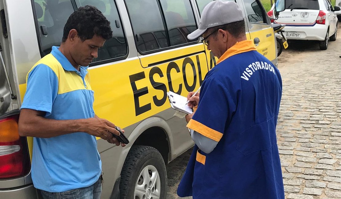 MPE realiza fiscalização em veículos escolares nos municípios alagoanos 