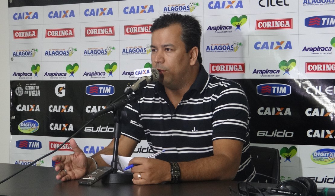 Rogério Siqueira deixa vice-presidência social do ASA alegando divergência