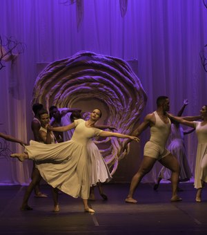 Teatro Deodoro abre comemorações dos seus 112 anos de fundação com espetáculo da Cia de Ballet Maria Emília Clark