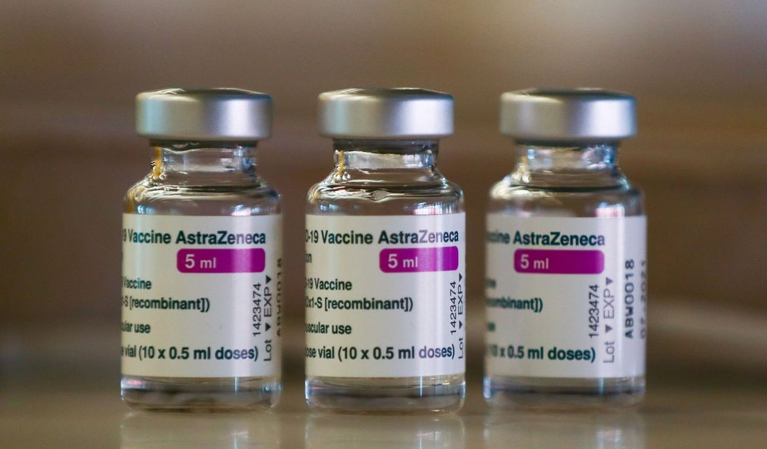 Anvisa autoriza análise da eficácia de dose de reforço da AstraZeneca