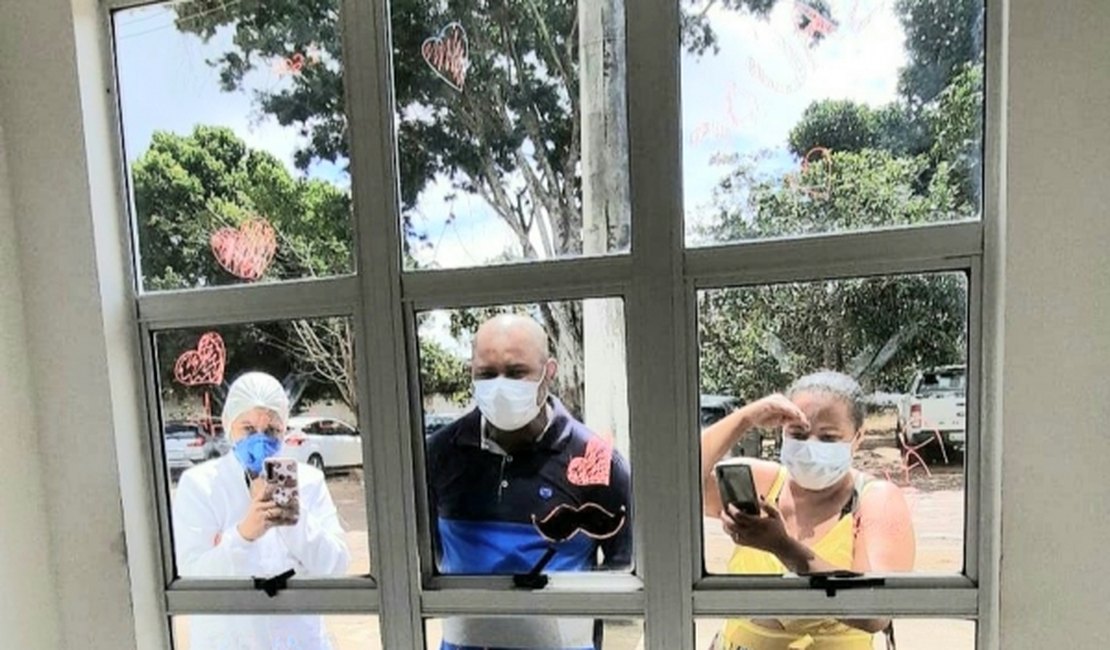 Projeto Janela da Vida faz homenagem aos pais em tratamento da Covid-19