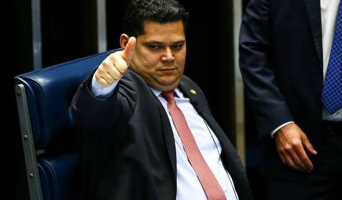 Senado aprova projeto de socorro aos Estados