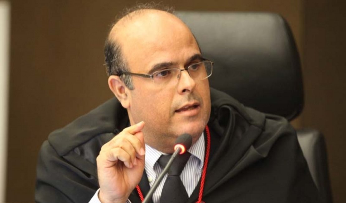 Justiça mantém preso acusado de matar ex-delegada da PF