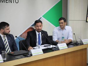 Água de coco: Rodrigo Cunha quer mais proteção para consumidores e segurança para produtores