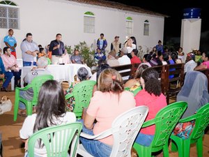 Prefeito Júlio Cézar reforça compromisso e destaca melhorias durante visita à comunidade Algodãozinho