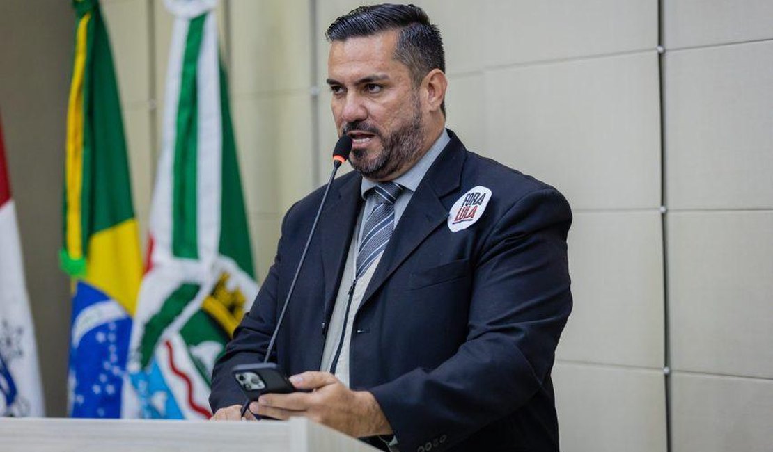 Leonardo Dias critica recepção de Lula a ditador Nicolás Maduro: “irresponsável”
