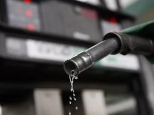 Preço médio da gasolina volta a subir em Arapiraca, segundo ANP