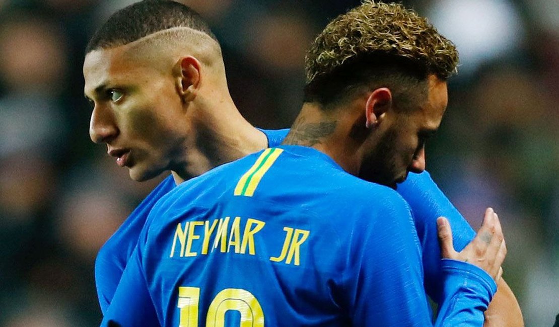 Após lesão de Neymar, Richarlison entra e decide para a seleção brasileira