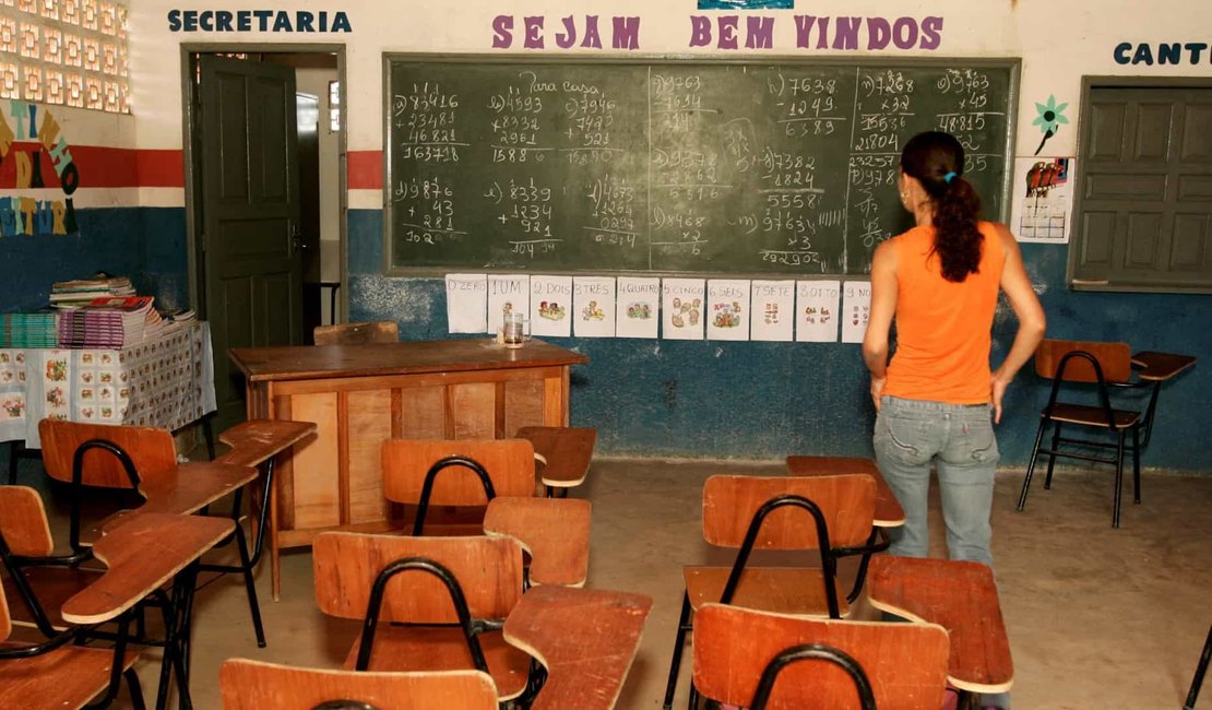 Escolas municipais reiniciam hoje aulas em São Paulo
