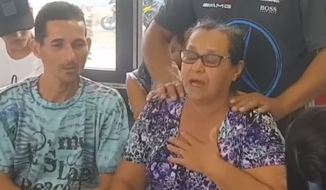 “Não vou ter mais o filho em meus braços”, diz mãe de motociclista morto
