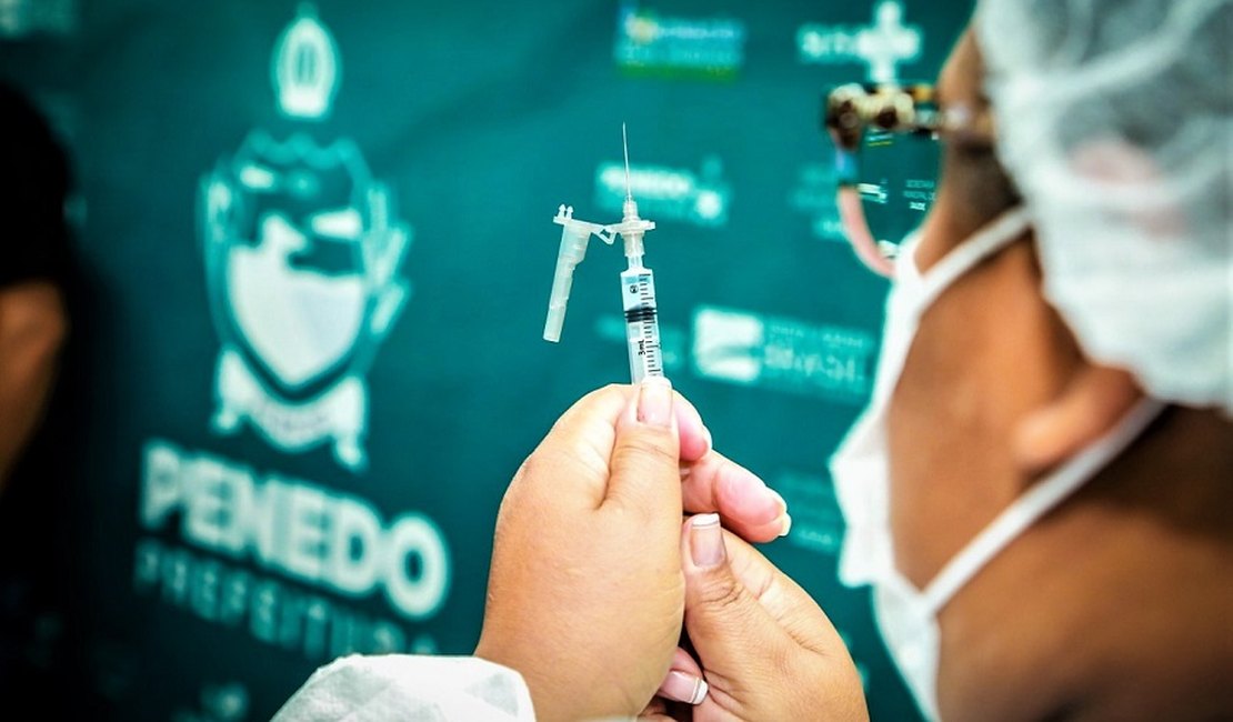 Central de vacinação contra covid-19 de Penedo retoma atendimento para aplicação de 2ª dose
