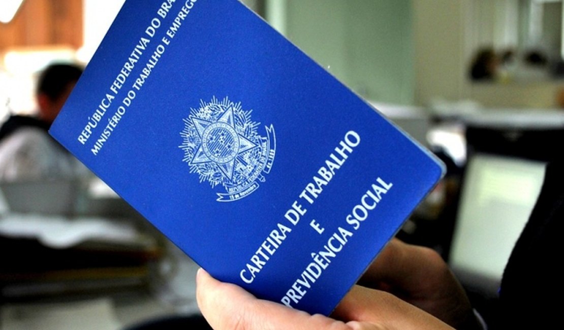 Ações na Justiça por demissão batem recorde no Brasil