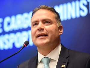 Renan Filho comemora mudança na política de preços da Petrobras