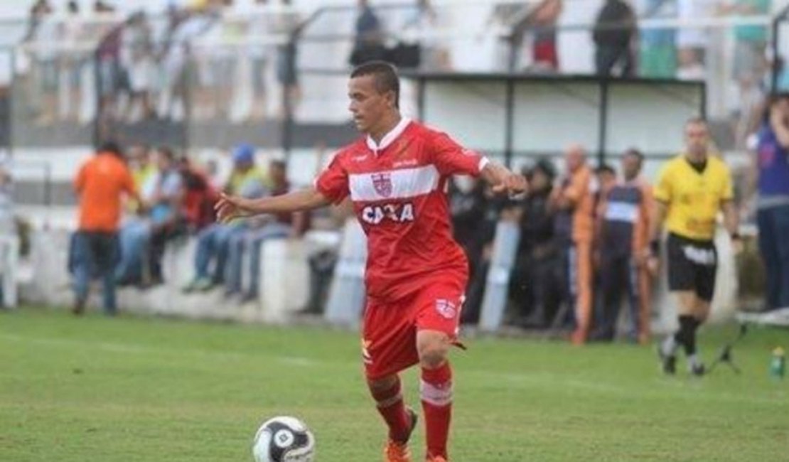 CRB acerta retorno de Luidy