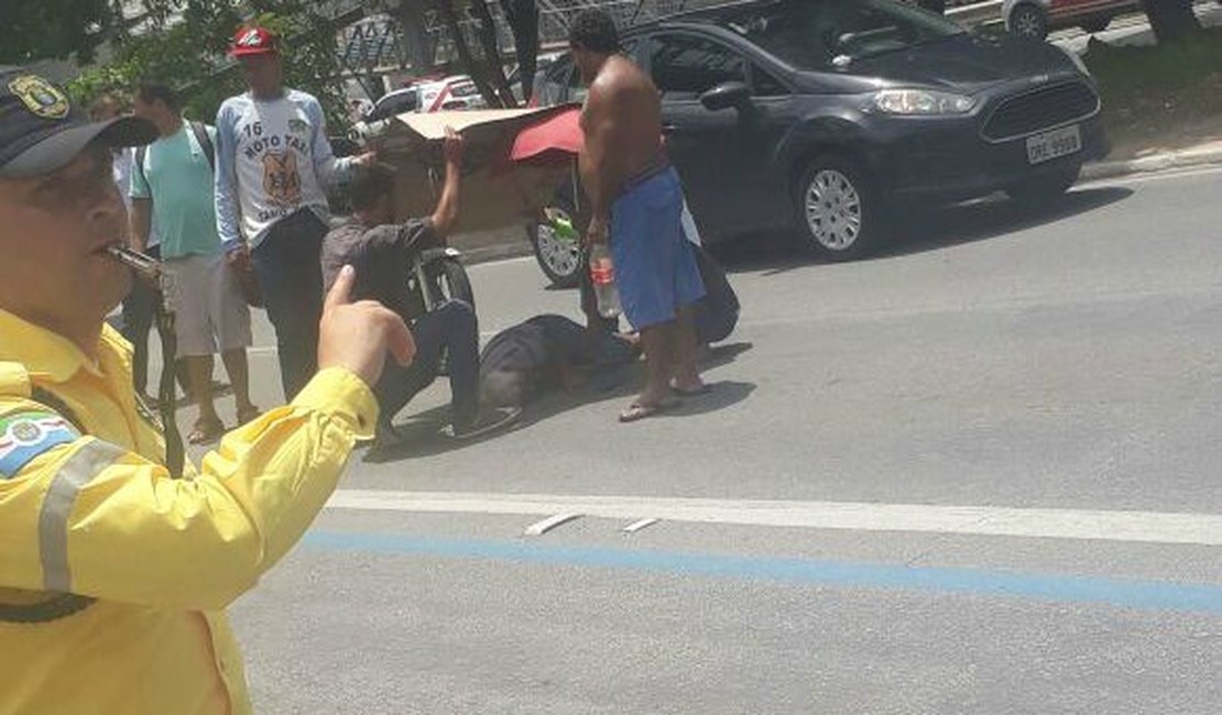 Morre pedestre atingido por motocicleta da PM
