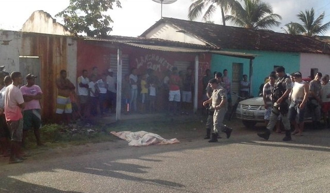 Em Piaçabuçu, pai da jovem desaparecida Roberta Dias é executado