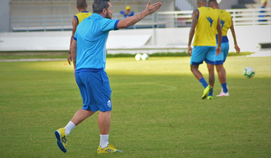 Elenco do CSA considera jogo contra o Fortaleza como uma 'decisão'