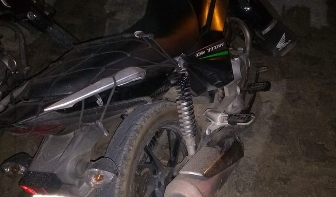 Operação integrada prende dois homens e apreende dois veículos em Maceió