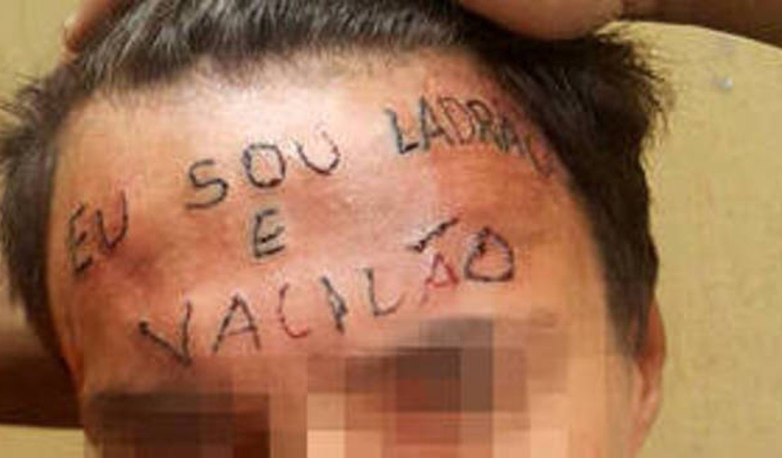 Jovem tatuado na testa 'ladrão e vacilão' é condenado por roubo