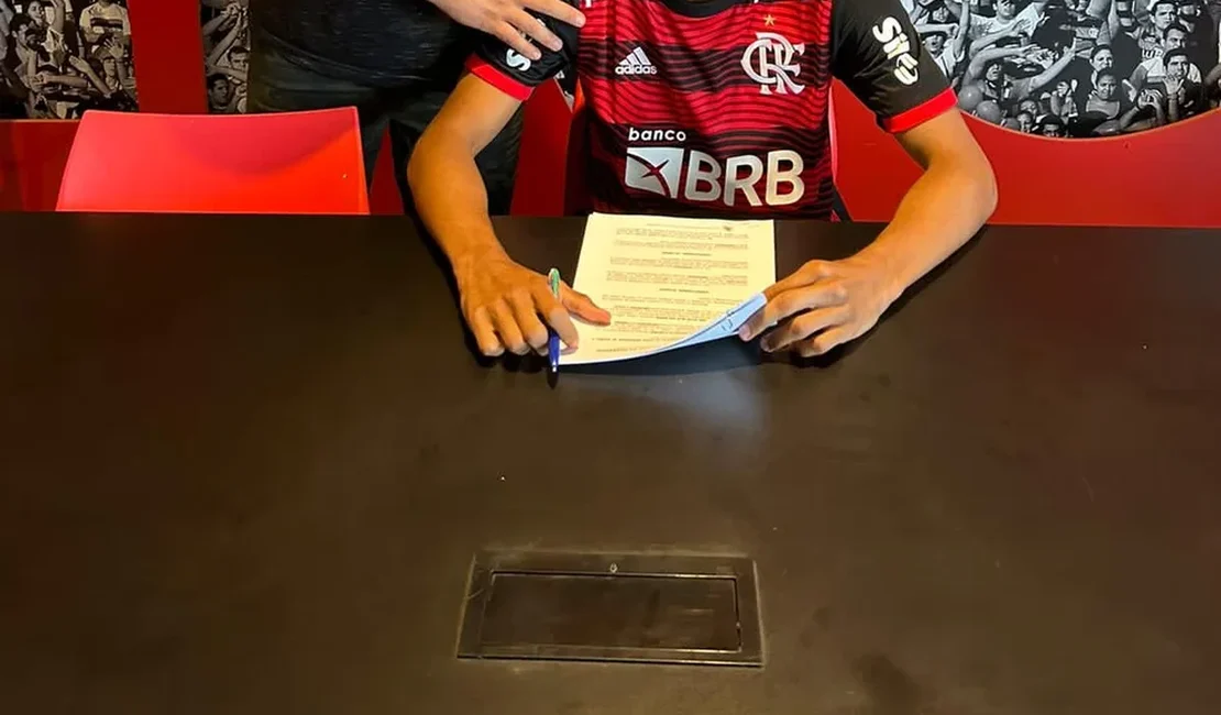 Destaque do Zumbi, João Victor acerta com Flamengo
